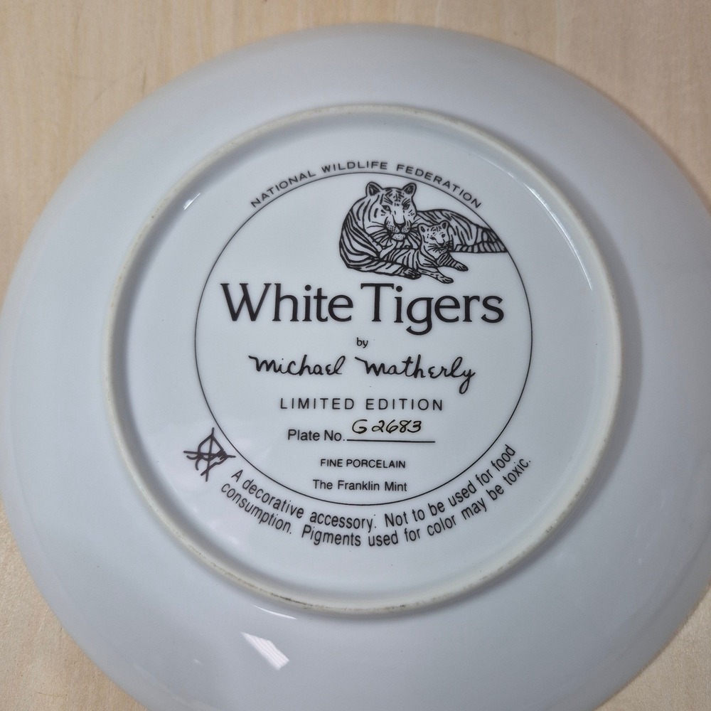 National Wildlife Federation White Tigers Plate Michael Matherly Limited - Picture 2 of 6